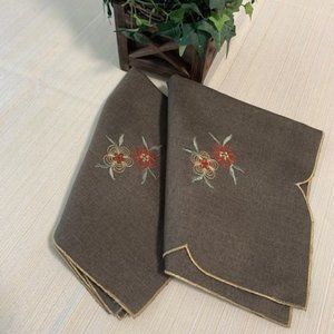Linen pair Fall embroidered napkins